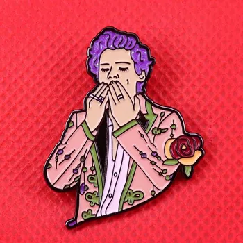 Harry Styles blowkiss email pin drăguț sclipici brosa floare artei muzicale insigna creatură dulce bijuterii bărbați cadouri pentru femei jacheta acces